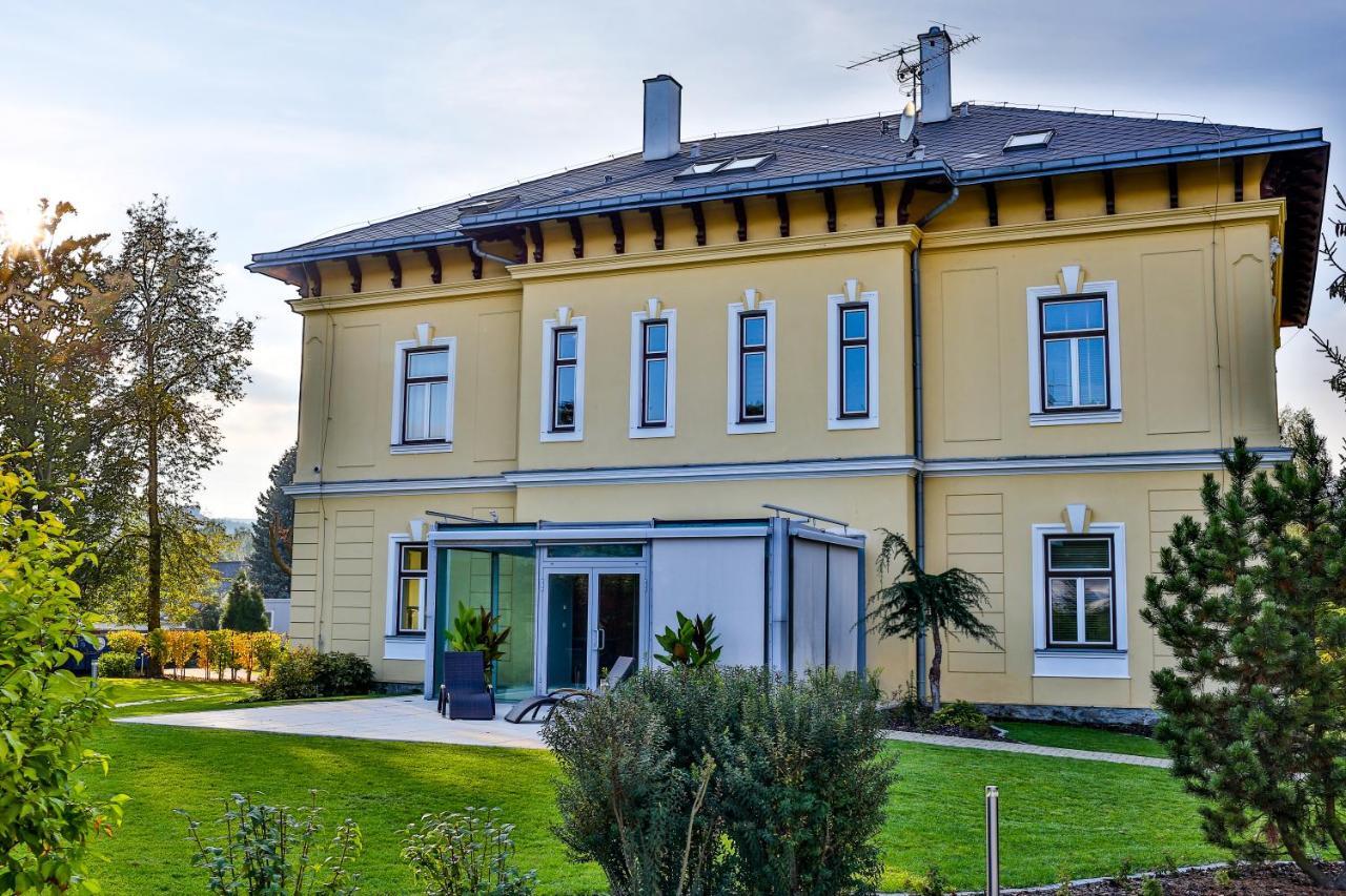 Villa Aurelie Velké Losiny Buitenkant foto