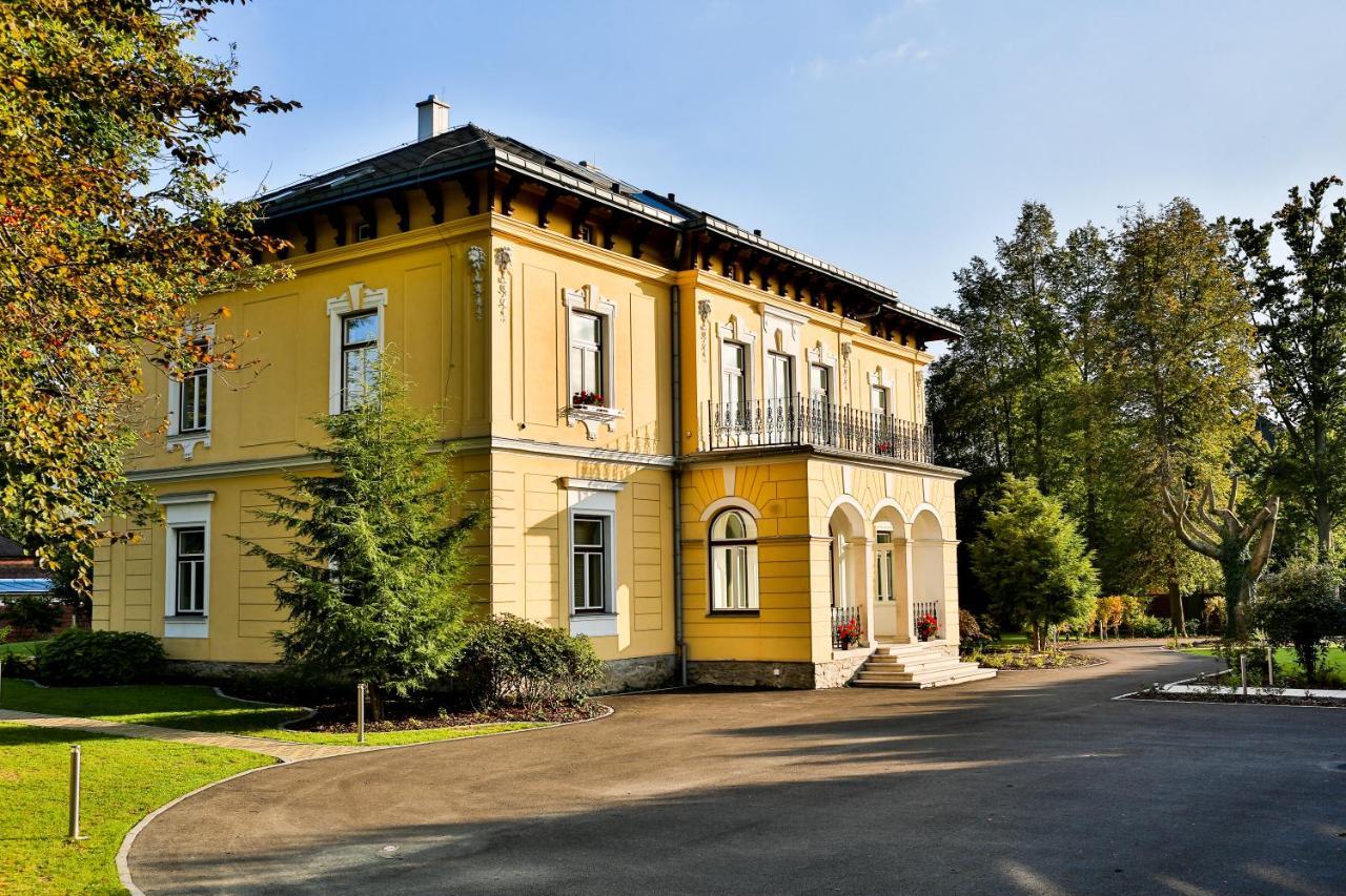 Villa Aurelie Velké Losiny Buitenkant foto